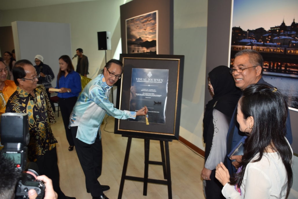 Amri Ginang Solo Exhibition Sabah Art Gallery